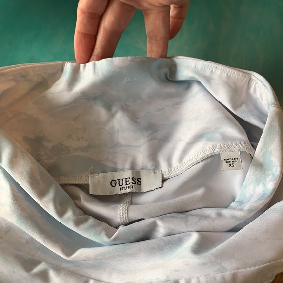 Guess Brand Workout Set ❤️ - Picture 7 of 8